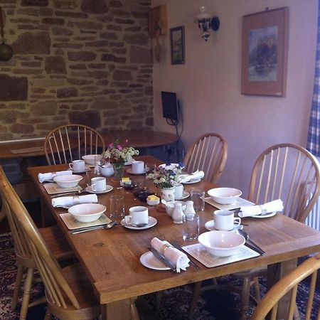 Grove Farm B&B Леминстер Экстерьер фото